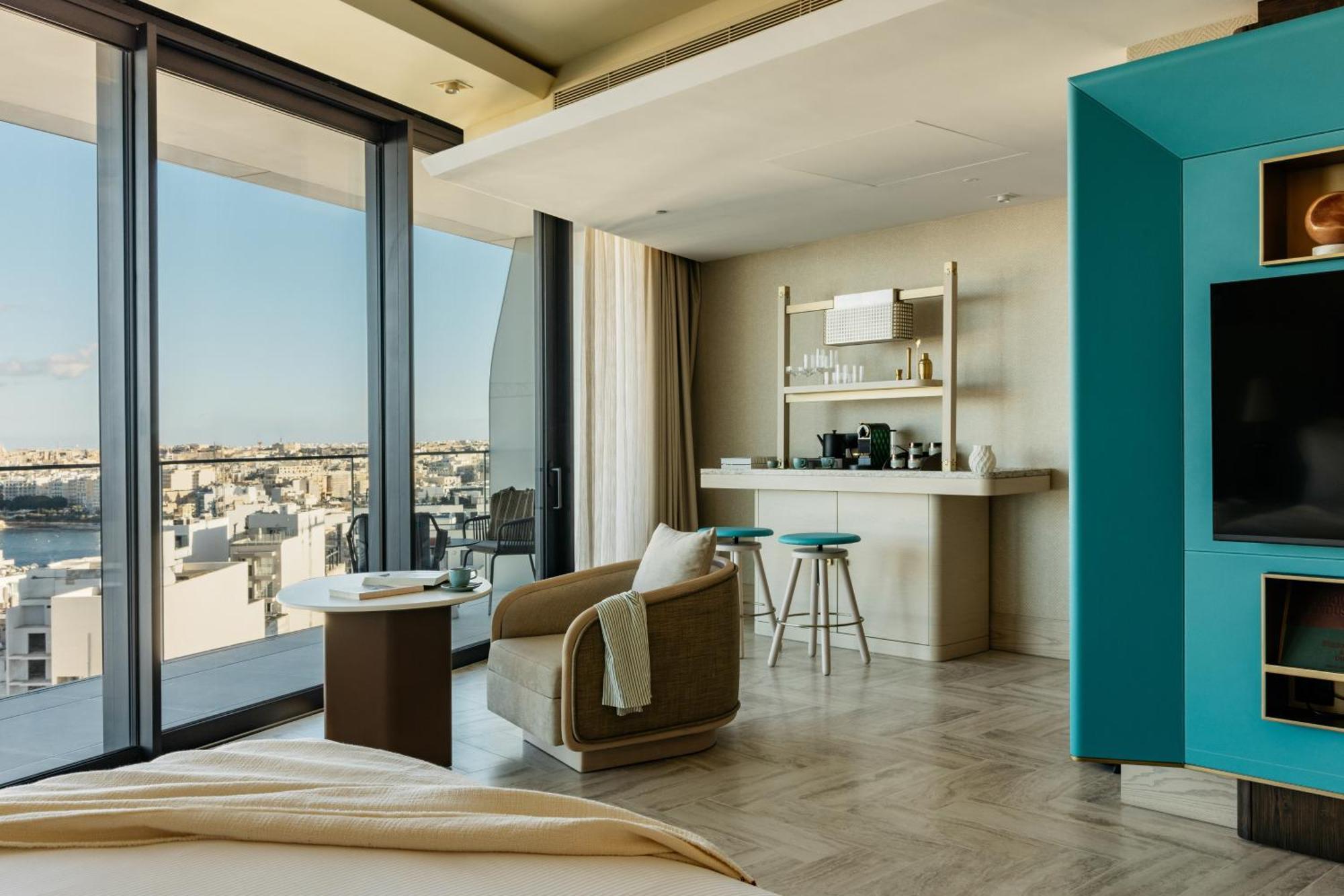 Me Malta By Melia Hotel San Ġiljan Kültér fotó