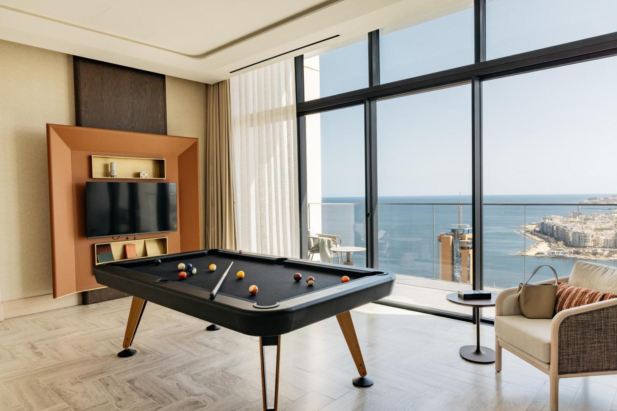 Me Malta By Melia Hotel San Ġiljan Kültér fotó
