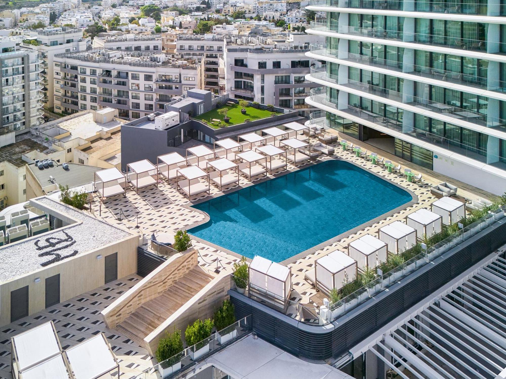 Me Malta By Melia Hotel San Ġiljan Kültér fotó